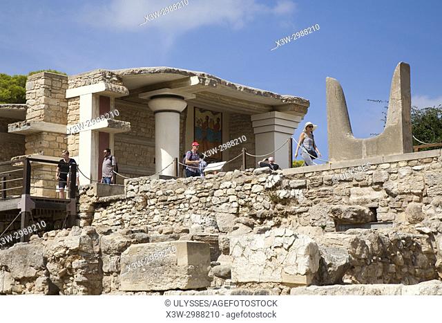 South facade and Propylaeum with Horns of consecration symbol of Minoan sacred bull, Knossos palace archaeological site, Crete island, Greece, Europe
