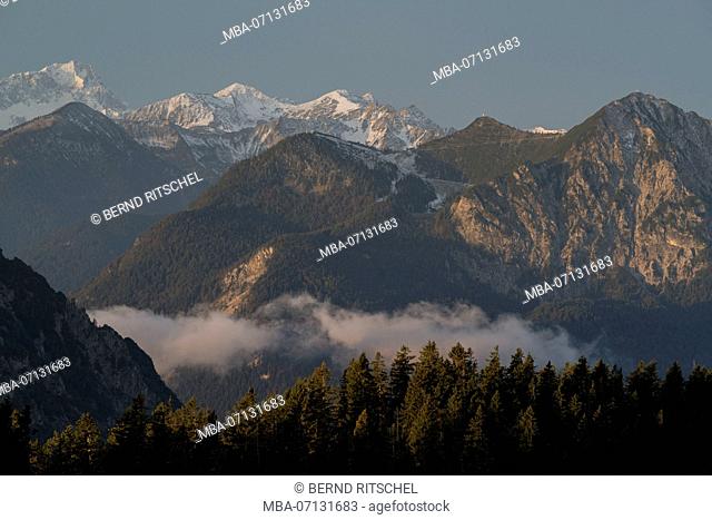 view from the Rabenkopf to the Herzogstand and Zugspitze, Estergebirge (mountain range), Bavarian Alps, Bavaria, Germany