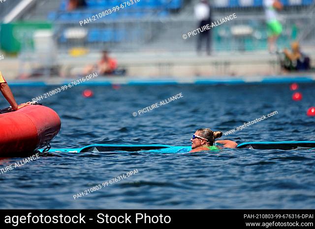 03 August 2021, Japan, Tokio: Canoe: Olympic women's kayak double, 500m, Sea Forest Waterway semi-final. Spela Ponomarenko Janic and Anja Osterman from Slovenia...