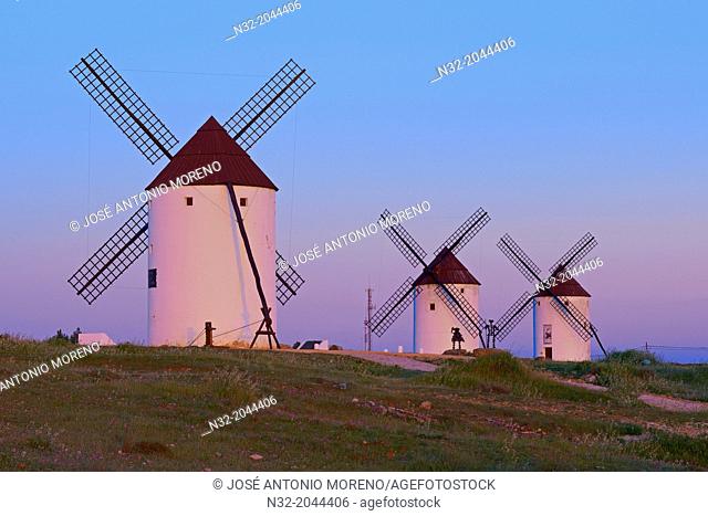 Mota del Cuervo, Windmills, Route of Don Qiuijote, Cuenca province, Castilla-La Mancha, Spain