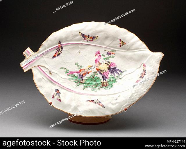 Dish - About 1760 - Worcester Porcelain Factory Worcester, England, founded 1751 - Artist: Worcester Royal Porcelain Company, Origin: Worcester, Date: 1755-1765