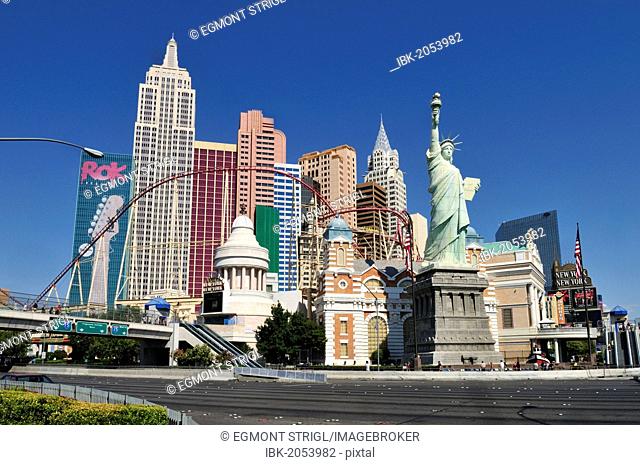 Tropicana Avenue with New York Hotel and Casino, Las Vegas, Nevada, USA, North America, PublicGround