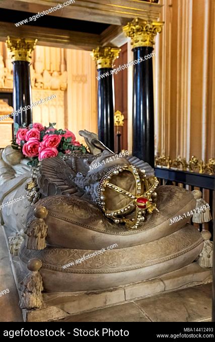 England, London, Westminster Abbey, Tomb of Queen Elizabeth I