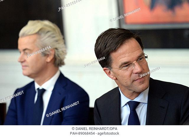 Right-wing populist Geert Wilders (l) and conservative-liberal election winner Mark Rutte (r) participate in the first exploratory talks at the parliament in...