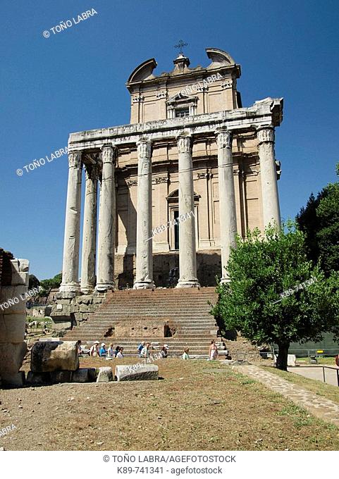 Temple of Antoninus and Faustina (Church of Santo Lorenzo in Miranda), Rome. Lazio, Italy