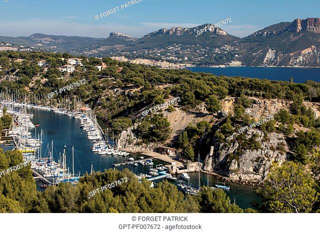 MARINA IN THE ROCKY INLET OF PORT-MIOU, CASSIS (13), FRANCE