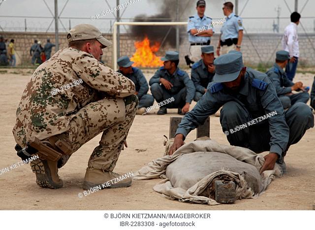 Training camp for Afghan police forces in the regional area of responsibility of the Bundeswehr, German Army, training in fire-fighting with the German forces...