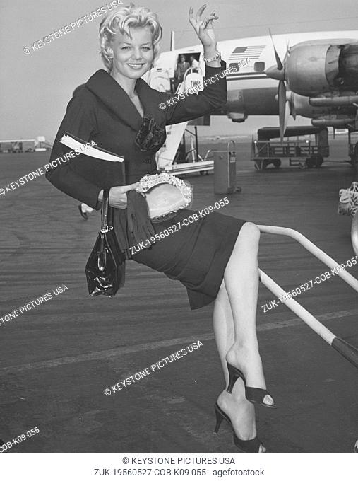 May 27, 1956 - New York, New York, U.S. - Miss Yugoslavia 1956 TANIA VELIA arrives at Idlewild Airport in New York via TWA from Los Angeles to audition for a TV...