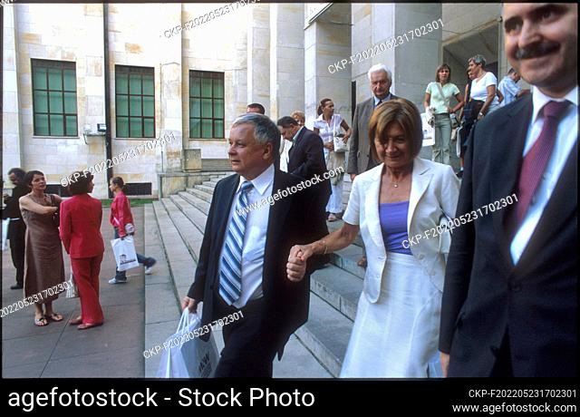 Aug 28, 2005. Lech Kaczynski, the Mayor of Warsaw, candidate for president election, visited with his wife Maria the exhibition dedicated to the origins of...