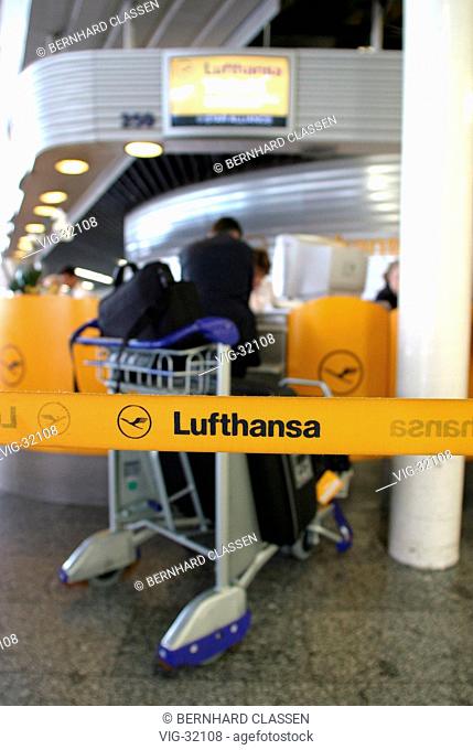 Ticketcounter of the Lufthansa AG inside the Frankfurt Airport. - FRANKFURT, GERMANY, 07/05/2003