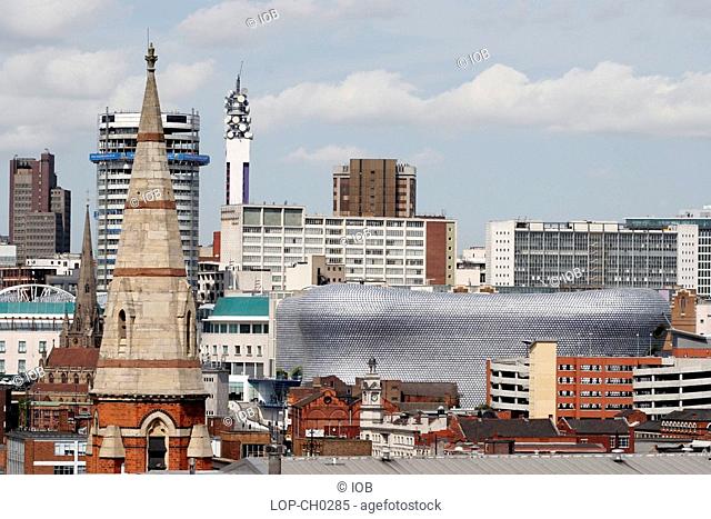 England, West Midlands, Digbeth, Cityscape looking towards the Selfridges building. Selfridge stores are known for architectural excellence and the Birmingham...