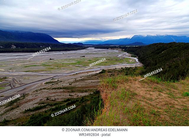 Flusslandschaft in Alaska