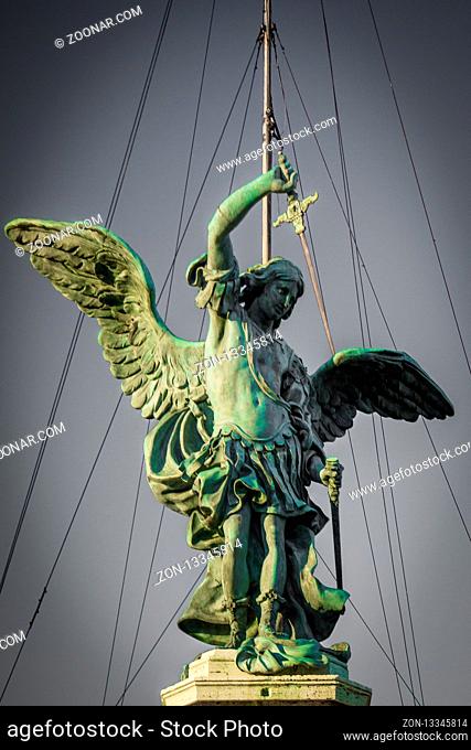 Italien Statue Rom Engelsburg Angel with sword Rome
