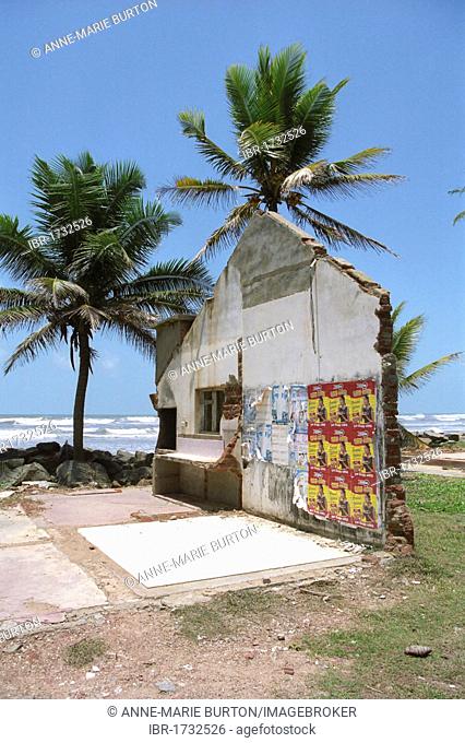 Ruined house on the west coast, destroyed by the 2004 tsunami, Sri Lanka, Asia