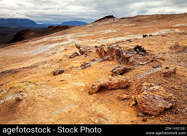 Geothermalgebiet Hveraroend, auch Hverir oder Namaskard, Nordisland, Island, Europa