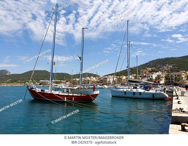 Harbour or marina of Puerto Andratx, Port d'Andratx, Mallorca, Balearic Islands, Mediterranean Sea, Spain, Europe