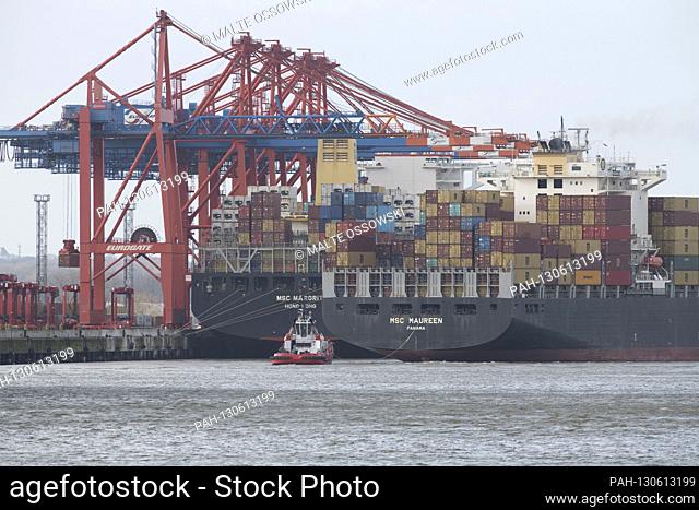 The container ship MSC Maureen departs from the container terminal Eurogate and is maneuvered with a tug, Hamburg Waltershof February 17, 2020