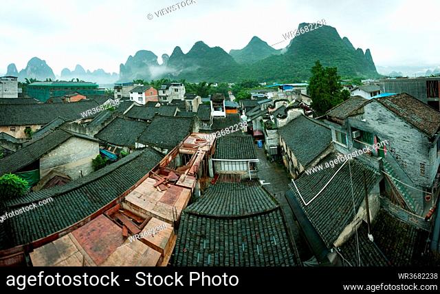 The cheerful ping town in guangxi guilin yangshuo county