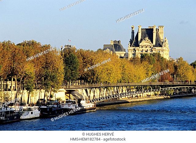 France, Paris, banks of the Seine river listed as World Heritage by UNESCO, quai des Tuileries and the Louvre