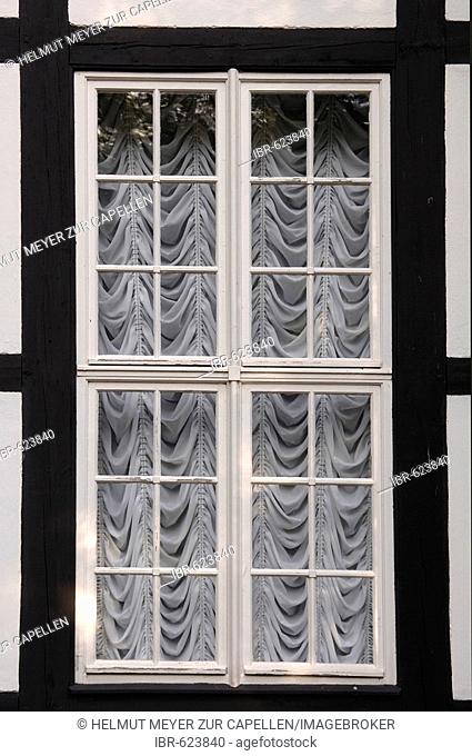 Detail shot, window with curtains, Pavilion in Bad Lauchstaedter Park, Bad Lauchstaedt, Saxony-Anhalt, Germany, Europe