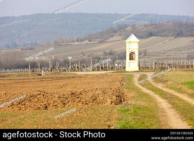 calvary with vineyards near Retz, Lower Austria, Austria