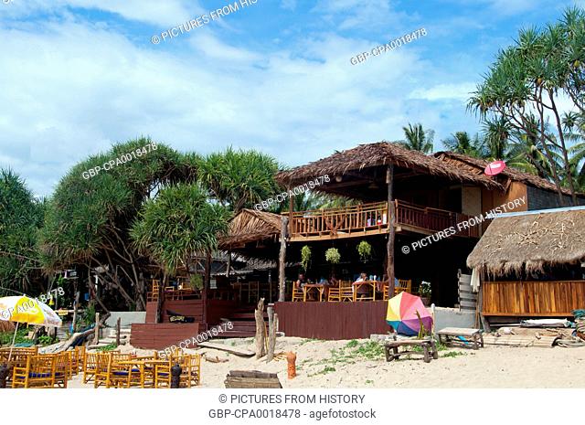 Thailand: Bar and restaurant at Hat Khlong Nin, Ko Lanta, Krabi Province
