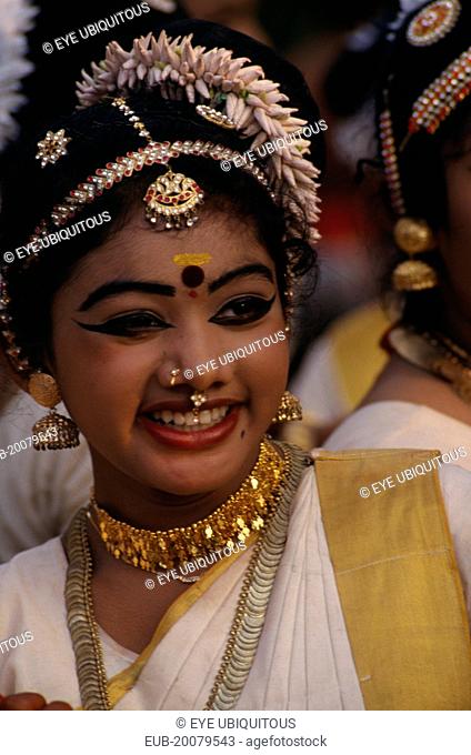 Mohiniyattam dancer at The Great Elephant March festival, Stock Photo,  Picture And Rights Managed Image. Pic. EUB-20079543 | agefotostock