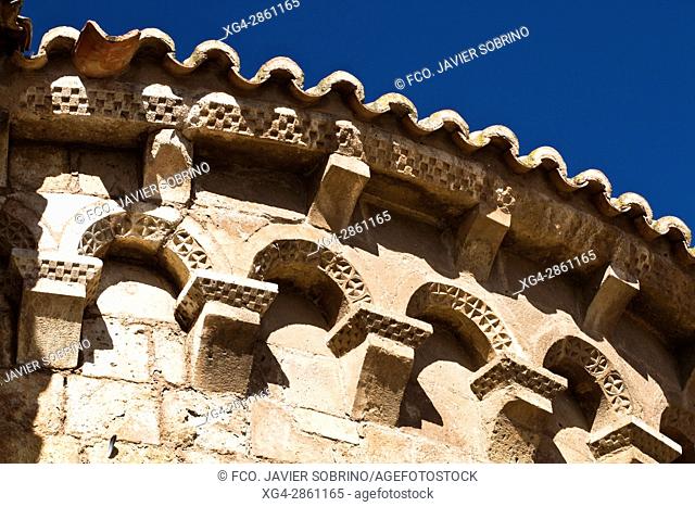 Ã. bside de la iglesia románica de San Miguel - Daroca - Zaragoza - Aragón - España - Europa