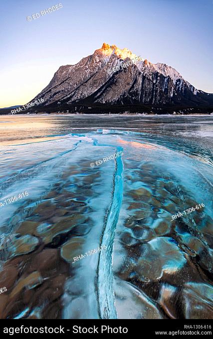 Ice formation at Lake Abraham, Kootenay Plains, Alberta, Canadian Rockies, Canada, North America