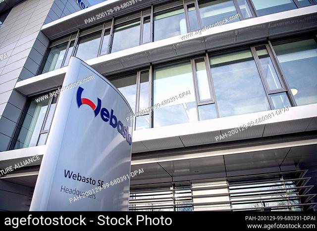 29 January 2020, Bavaria, Gauting: A sign stands in front of the closed Webasto site. Because of four employees infected with the new coronavirus