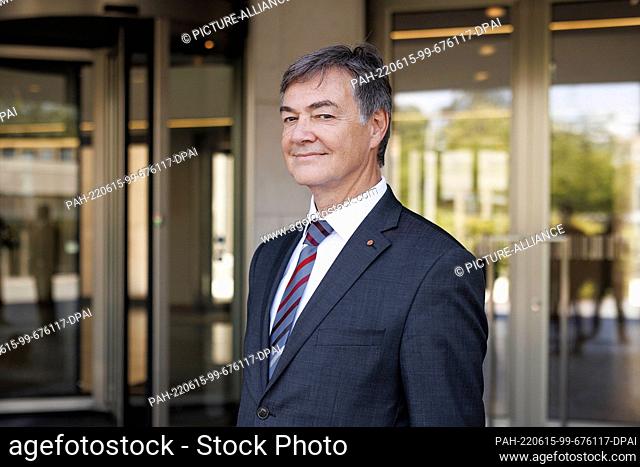 15 June 2022, Berlin: Ralph Tiesler, new president of the Federal Office of Civil Protection and Disaster Assistance (BBK)