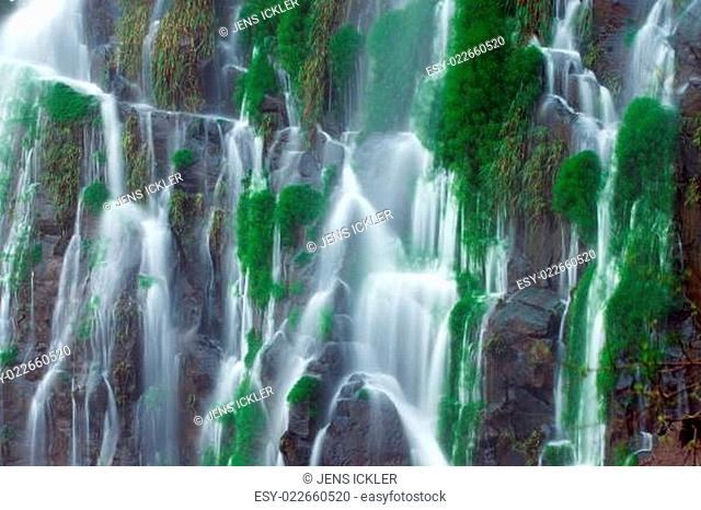 Detail der Iguazu-Wasserfälle in Argentinien