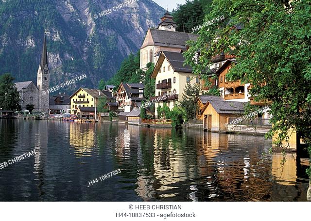 Austria, Europe, Hallstatt, Oberosterreich, Upper Austria, Hallstatter See, Lake Hallstatt, village, shore, water, UNE