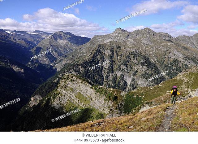 Switzerland, Europe, Graubünden, Grisons, valley of Calanca, Val Calanca, Rossa, Sentiero Calanca, footpath, hiker, panoramic way, Piz Pian Grand, I Rodond
