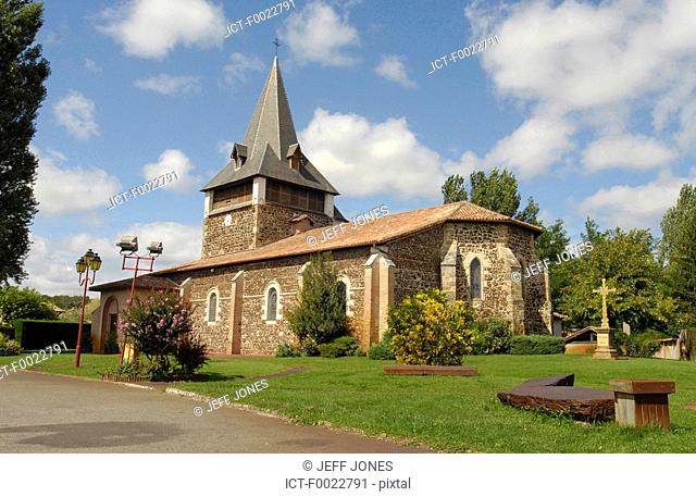 France, Aquitaine, Lit-et-Mixe, church