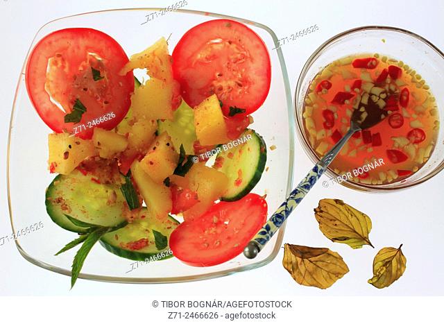 Tomato, pineapple, cucumber salad, vietnamese dressing,