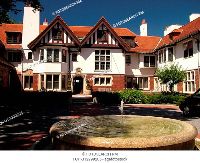 Bloomfield Hills, Detroit, MI, Michigan, Cranbrook House and Gardens, Tudor-style Mansion, Arts & Crafts style house, Cranbrook Educational Community