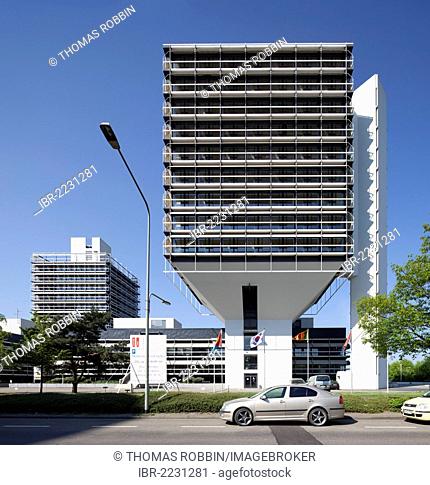 Olivettihaus office building, architect Egon Eiermann, Buerostadt Niederrad business park, Foto de Stock, Imagen Pic. IBR-2231281 | agefotostock