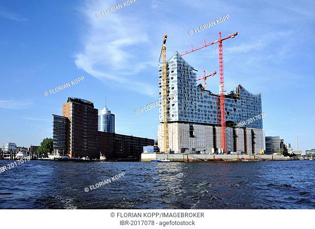 View towards the construction site of the Elbe Philharmonic Hall, Hanseatic City of Hamburg, Germany, Europe