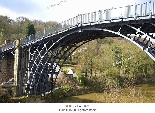 England, Shropshire, Ironbridge, The bridge at Ironbridge in Shropshire