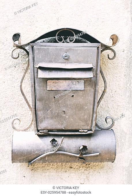 old Mailbox