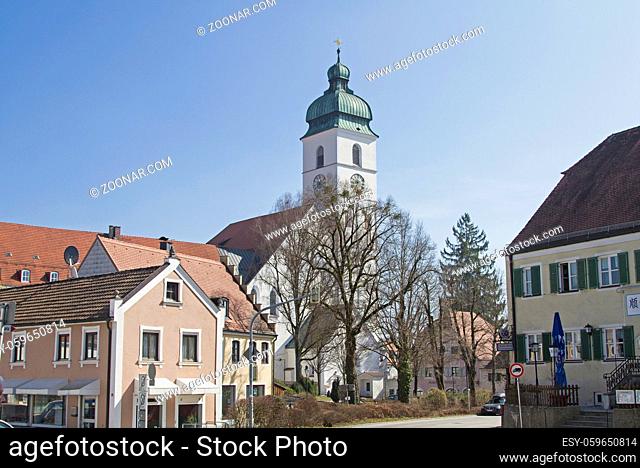 Die ehemalige Klosterkirche Sankt Sebastian in der oberbayrischen Kreisstadt Ebersberg