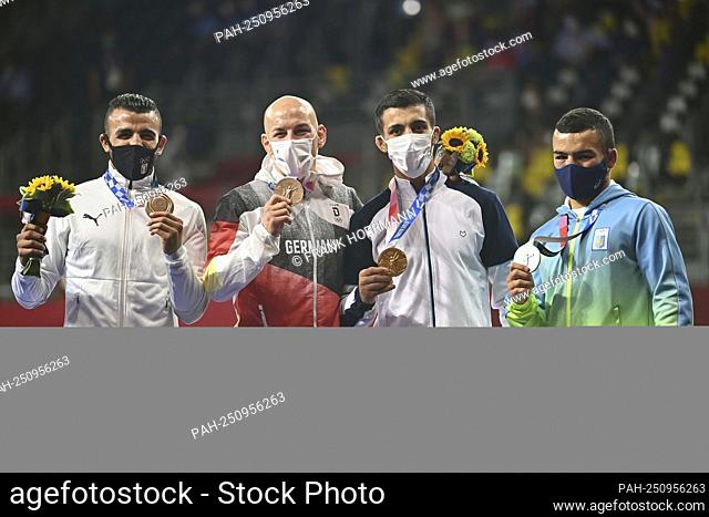 Award ceremony, victory ceremony, from left: Mohamed Ibrahim Elsayed (EGY) 3rd place, bronze medal, bronze medal, bronze medalist, bronze medalist