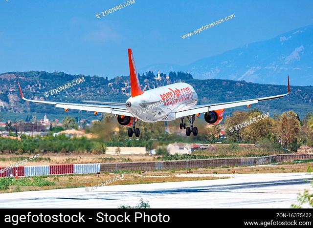 Zakynthos, Griechenland - 21. September 2020: Ein Airbus A320 Flugzeug der EasyJet mit dem Kennzeichen G-EZOI auf dem Flughafen Zakynthos (ZTH) in Griechenland