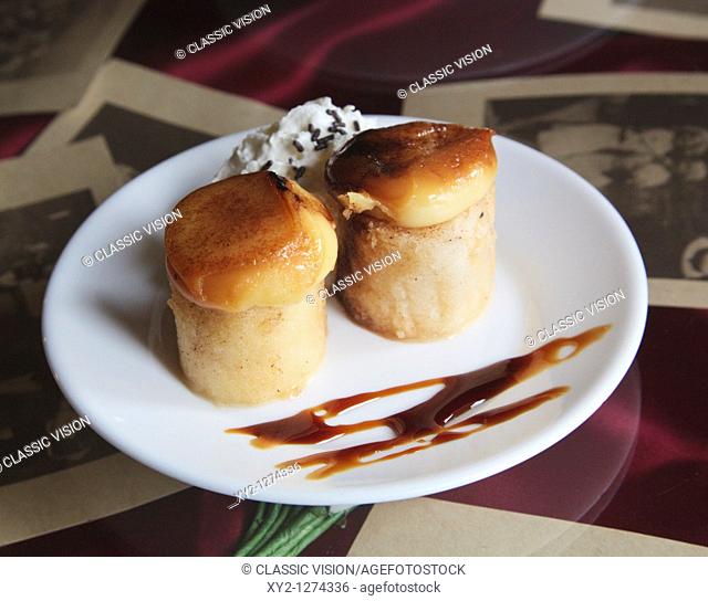 Piononos  Typical sweet dessert cakes said to have been a favourite of Queen Isabela the Catholic and later named after Pope Pio IX  From Santa Fe