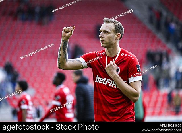 Antwerp's Ritchie De Laet shows defeat after a soccer match between Royal Antwerp FC and Club Brugge KV, Sunday 05 February 2023 in Antwerp