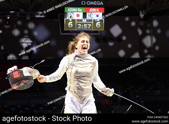 Leonie EBERT (GER) jubilation, jubilation, joy, cheers, Leonie EBERT (GER) versus Jacqueline DUBROVICH (USA) fencing, women's individual foil