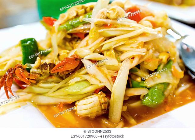 thai food / somtum