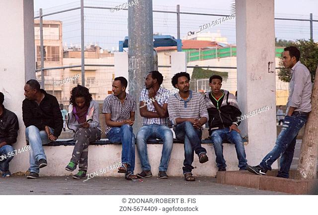 Flüchtlinge aus Eritrea und Sudan leben rechtlos im Lewinski-Park in Tel Aviv, Foto: Robert B. Fishman, ecomedia, 21.2.2014