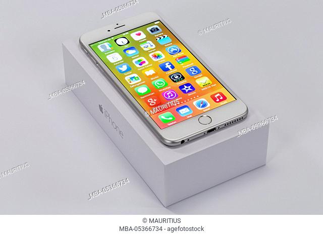 Apple iPhone 6 plus, original packing, display, Apps, programs, multi-touch function